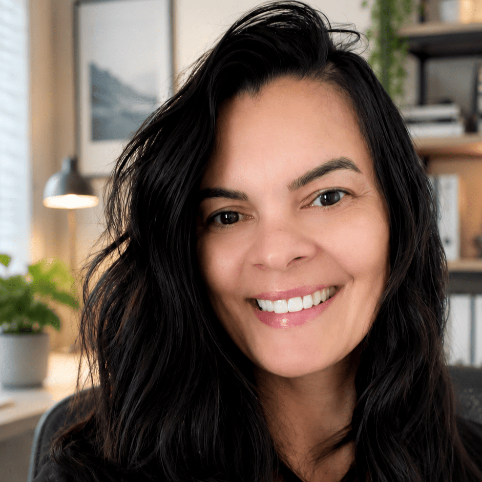 Photo of Elly Wade, Co-Founder and CEO of Flashback Memories